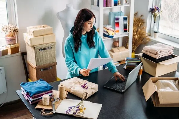 Fashion Dropshipping Guide: Smart Ways to Build Profit